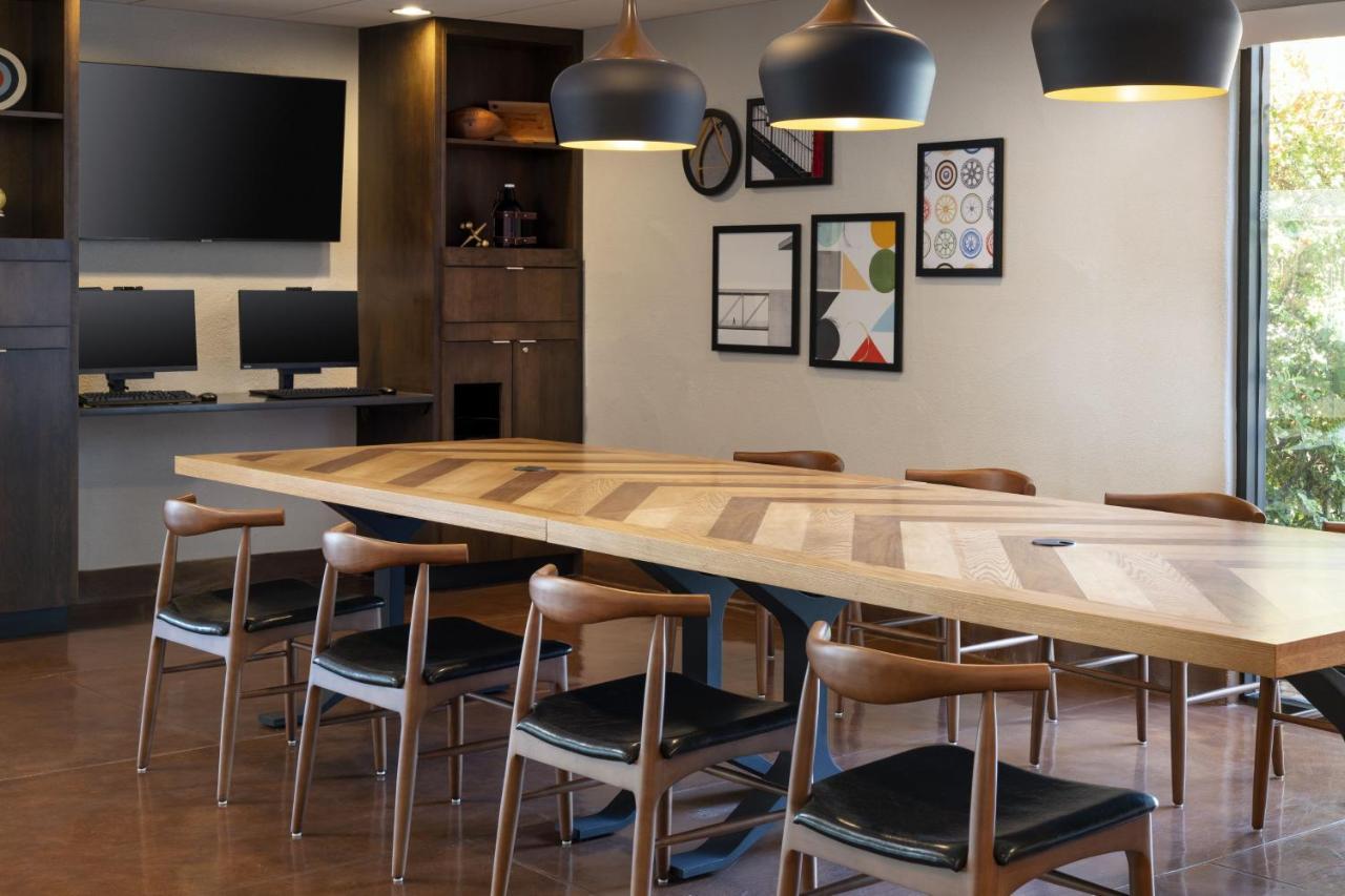 Four Points By Sheraton Tucson Airport Экстерьер фото